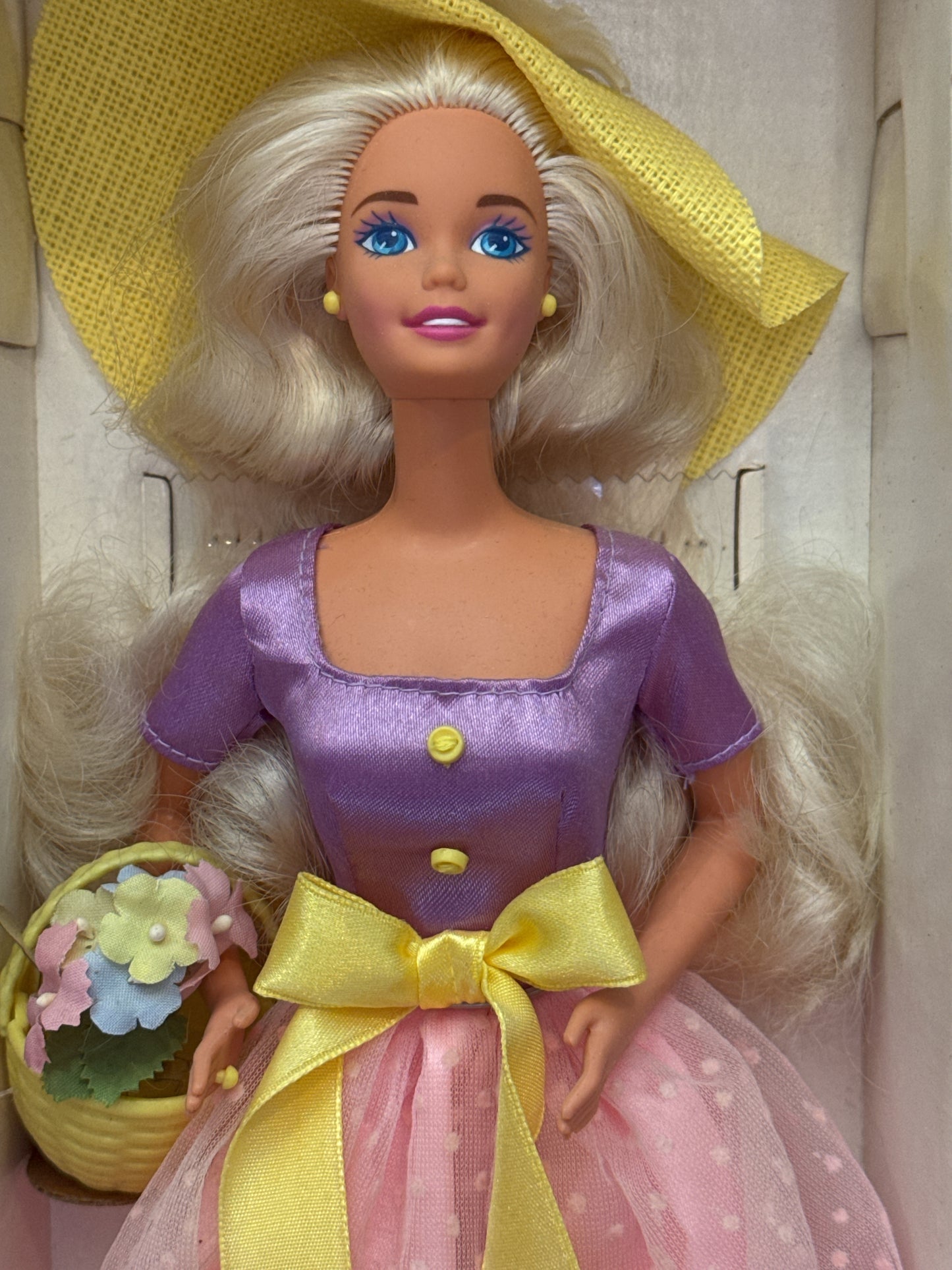 Vintage 1995 Avon Exclusive Spring Blossom Barbie (First in a Series) New in Box