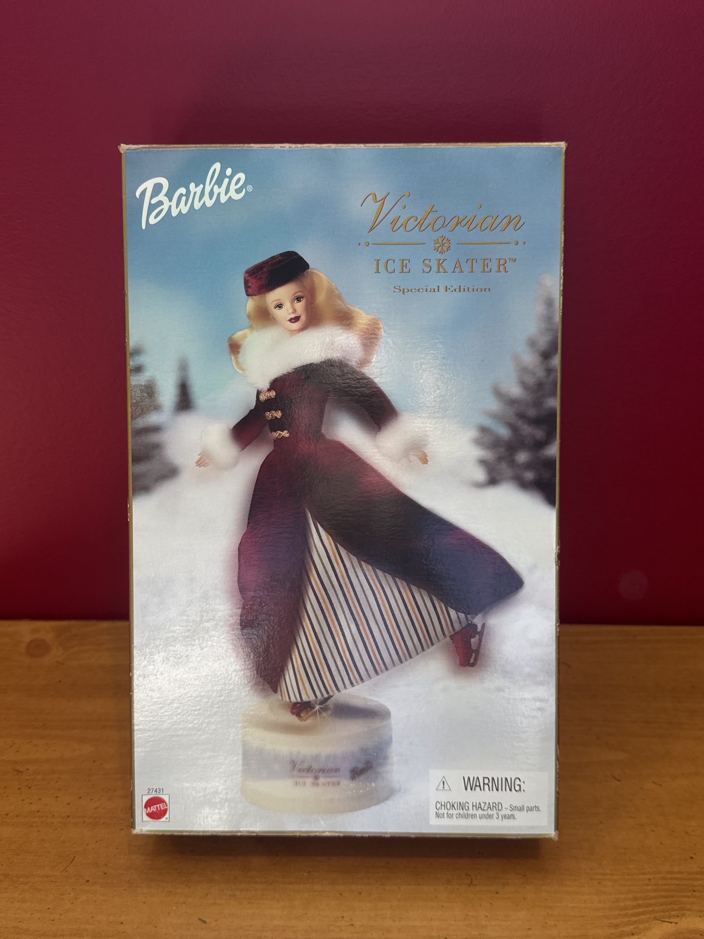 Victorian Vintage Ice Skater Barbie Doll 2000 by Mattel New in Box Works
