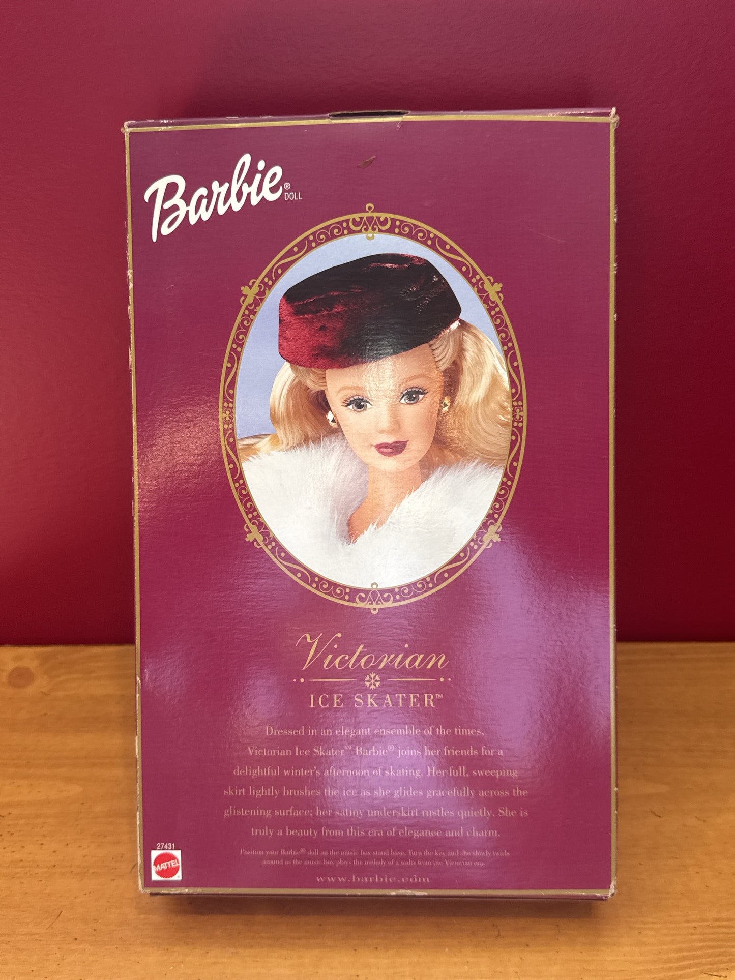 Victorian Vintage Ice Skater Barbie Doll 2000 by Mattel New in Box Works