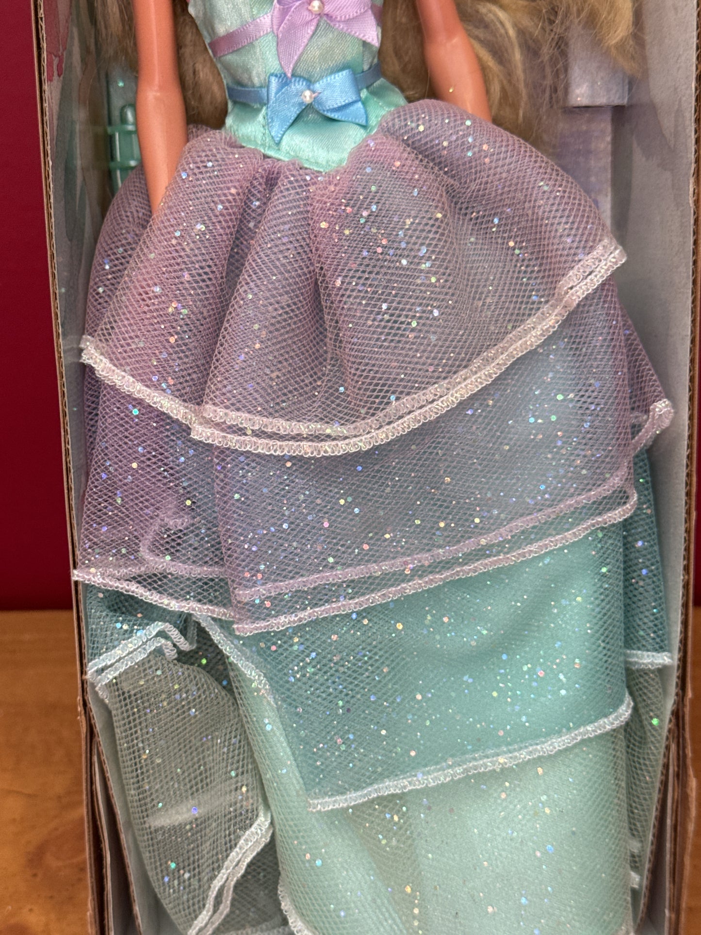 Vintage 1997 Avon Special Edition Spring Tea Party Barbie Doll New in Box