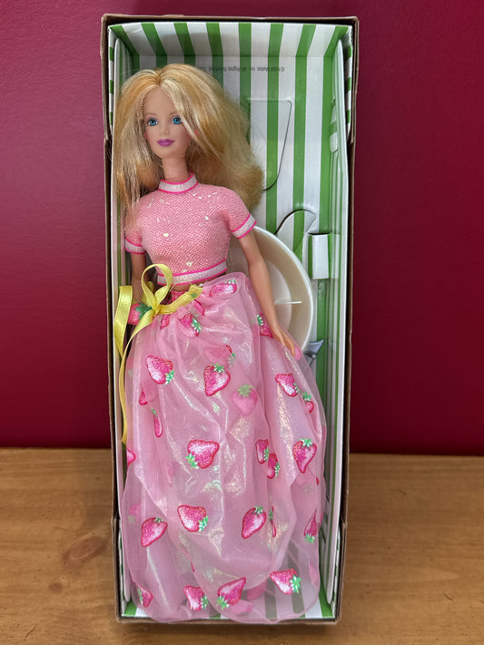 Barbie Doll Vintage 1998 Avon Exclusive Special Edition Strawberry Sorbet New in Box