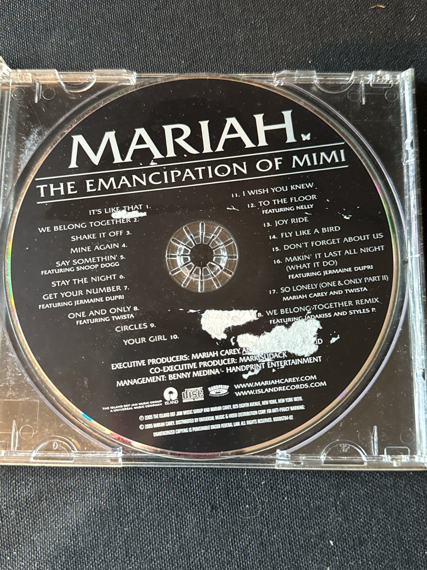 Beyonce (3) CDs and Mariah Carey (1) CD