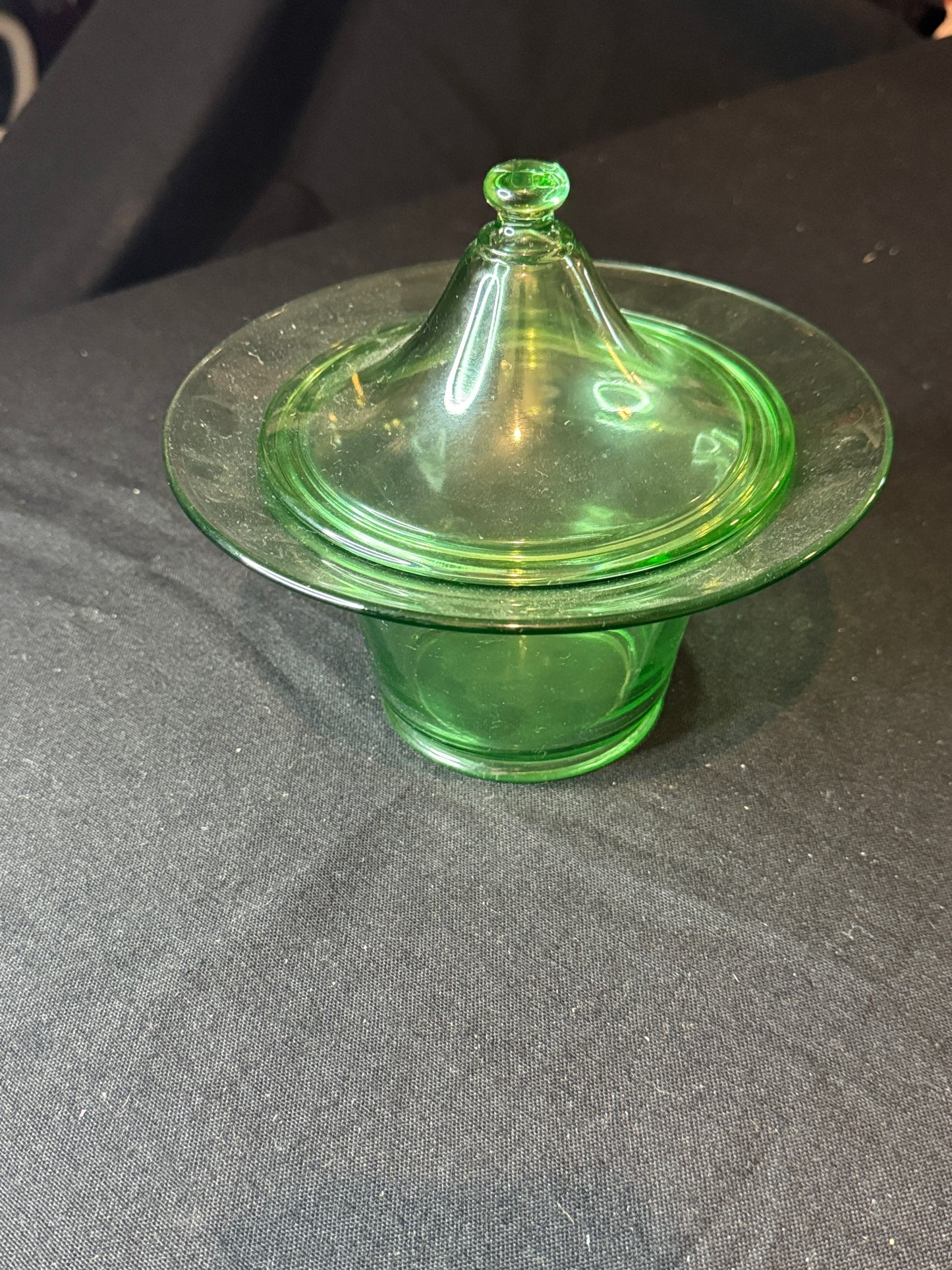 Uranium Fostoria Green Glass Candy Dish with Lid 7" Wide x 6.5" Tall RARE!