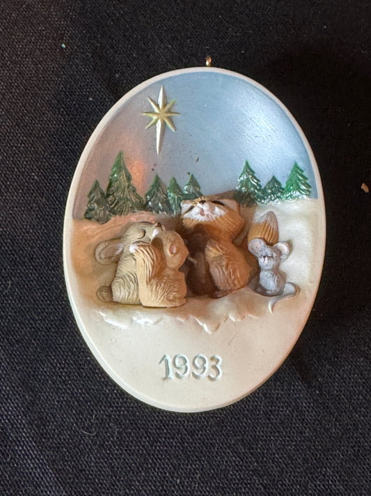 1993 Hallmark Ornament Animals North Star Christmas 3.25" x 2.25"