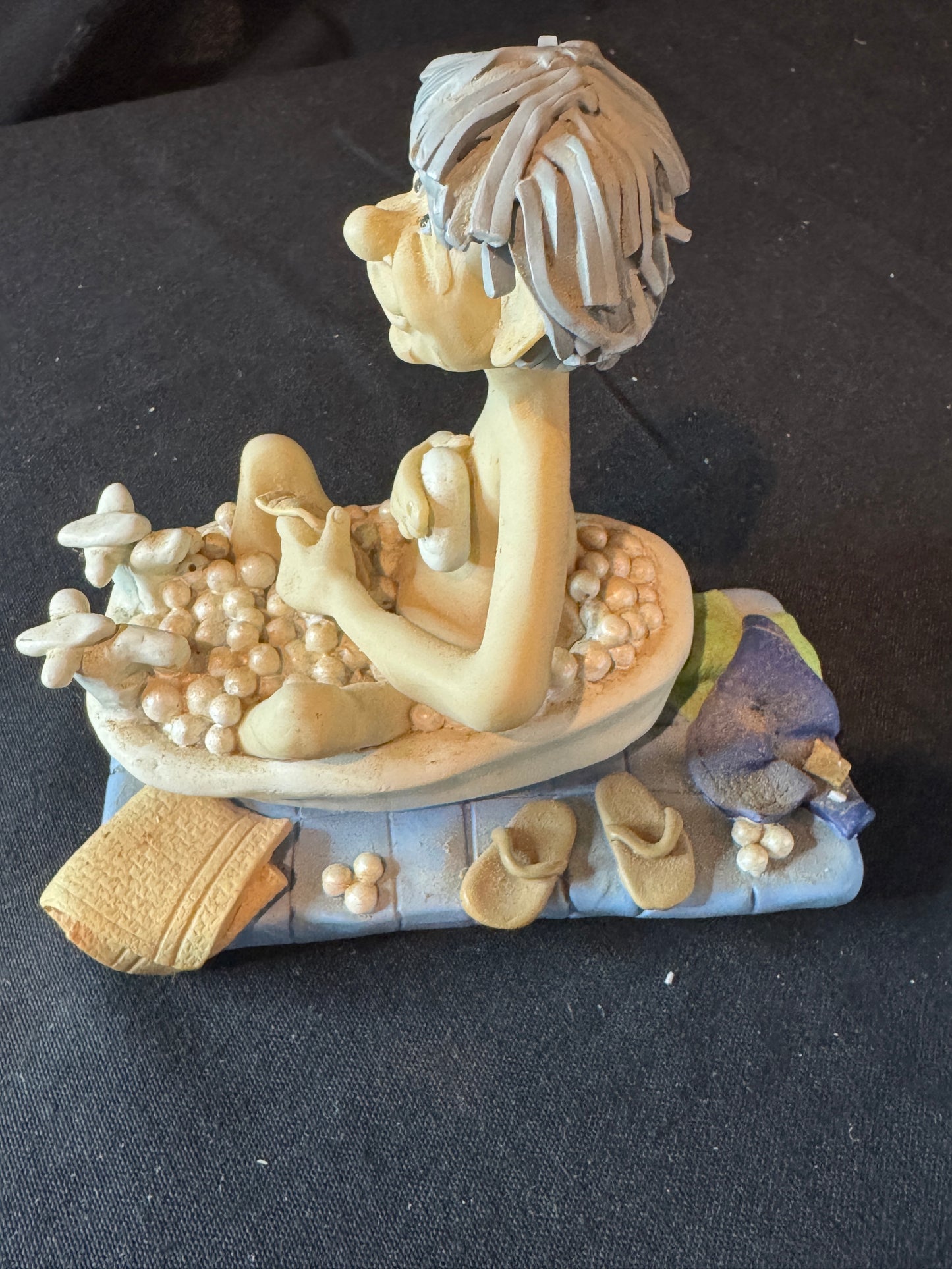 EFY Especially For You Bath Time Figurine New in Styrofoam. 6" Tall x 6" Long
