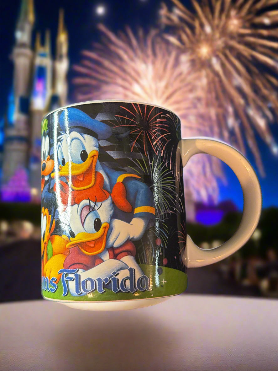 Disney Coffee Cup Mug By Jerry Leigh Pluto, Mickey Mouse, Minnie Mouse, Goofy Donald Duck