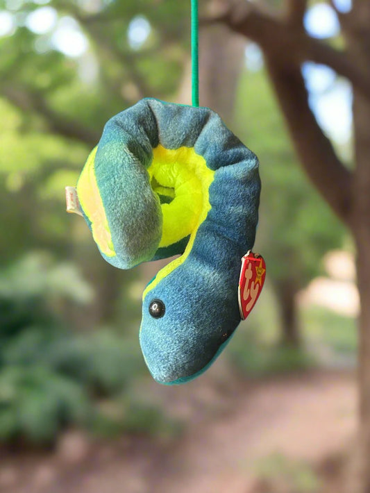 Ty Beanie baby HISSY the Snake No Stamp in Tush Tag