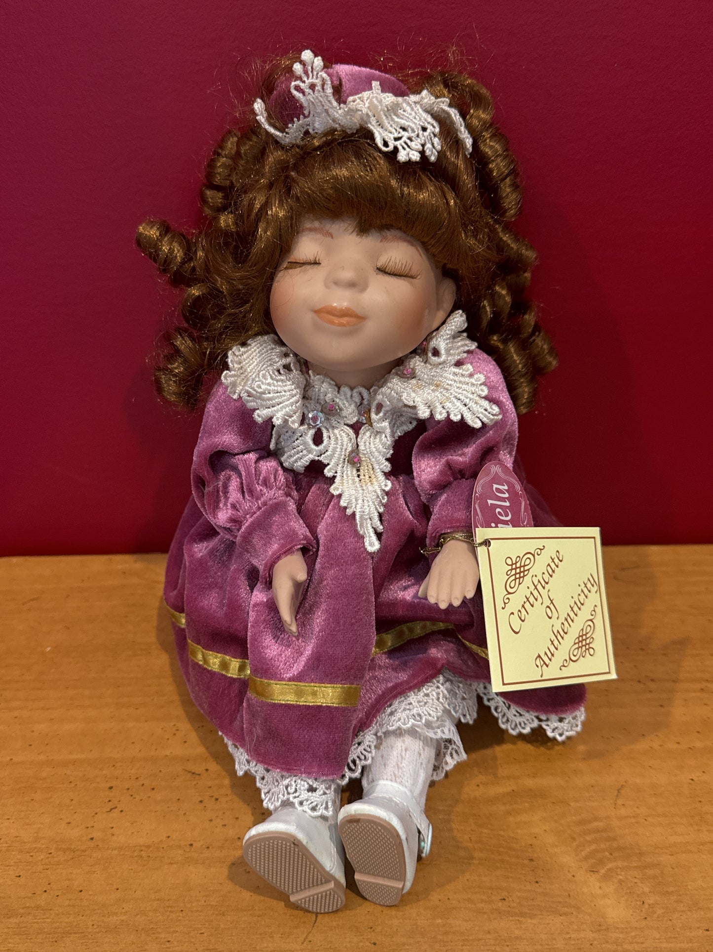Vintage Porcelain Collectible Doll Gift Gallery Mariela Animated Wind Up Works Frere Jacques