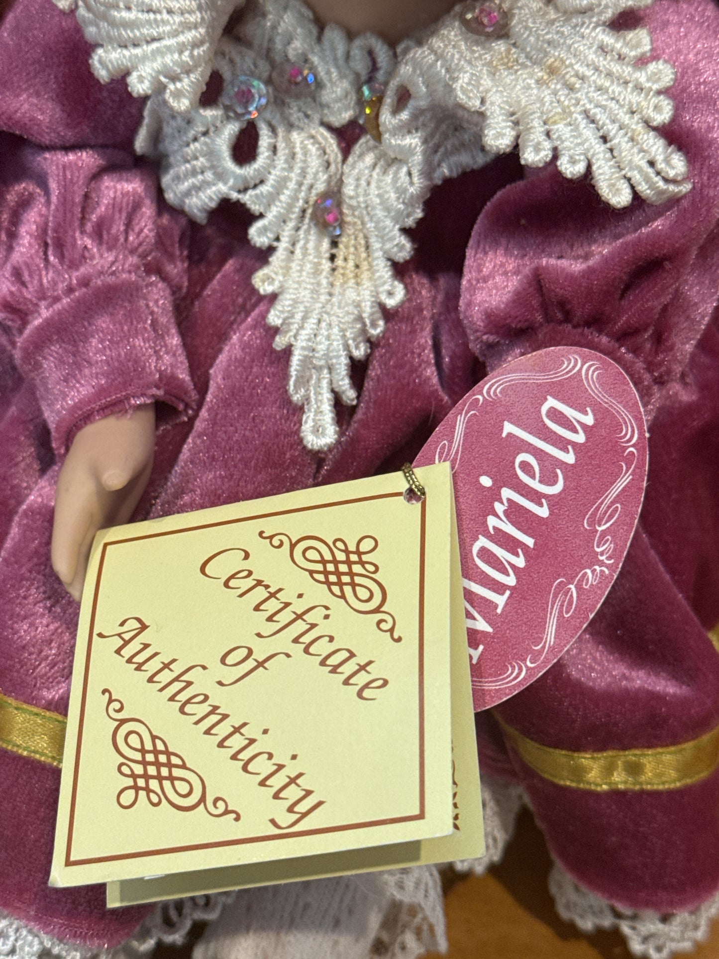 Vintage Porcelain Collectible Doll Gift Gallery Mariela Animated Wind Up Works Frere Jacques