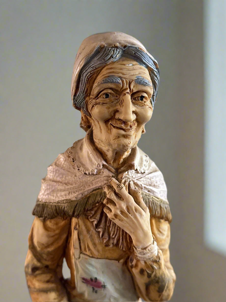 Italian Vintage L. Toni Folk Art Statue - Elderly Woman 20", Exquisite Detail