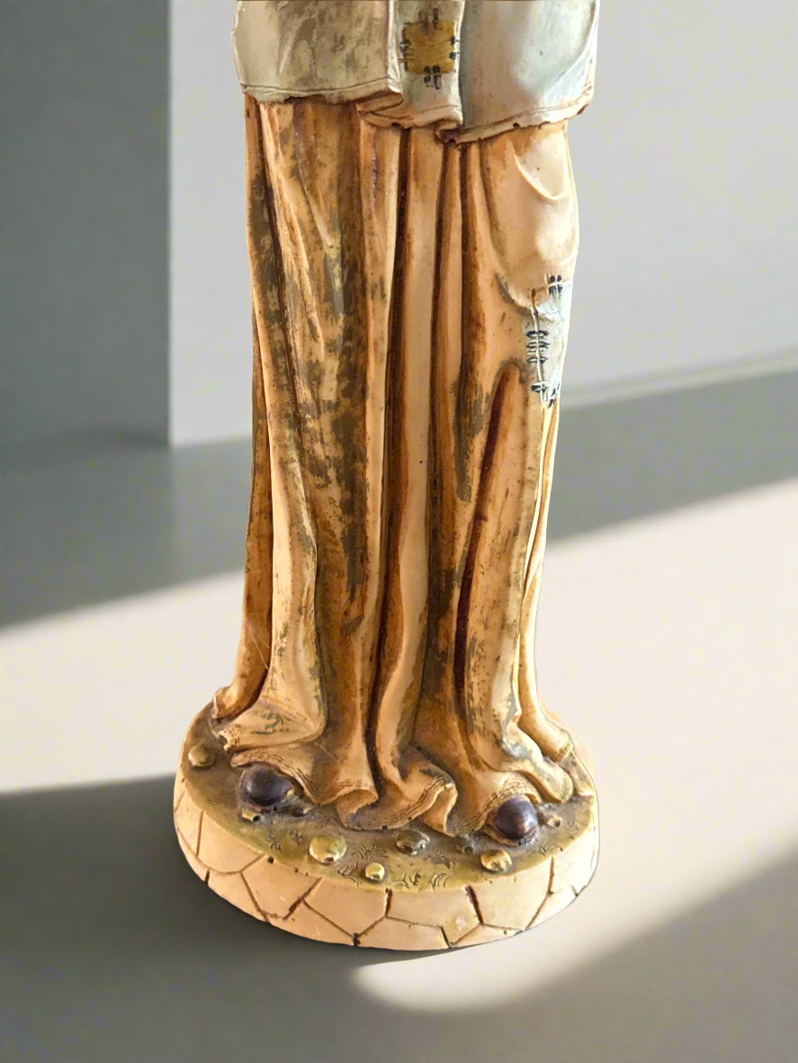 Italian Vintage L. Toni Folk Art Statue - Elderly Woman 20", Exquisite Detail