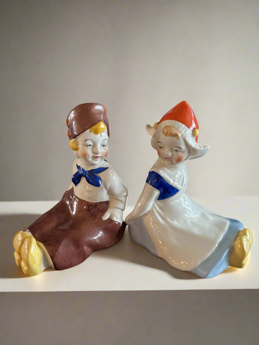 Czechoslovakian Dutch Girl & Boy Bookends. Rare! Super Cute! 6" Tall