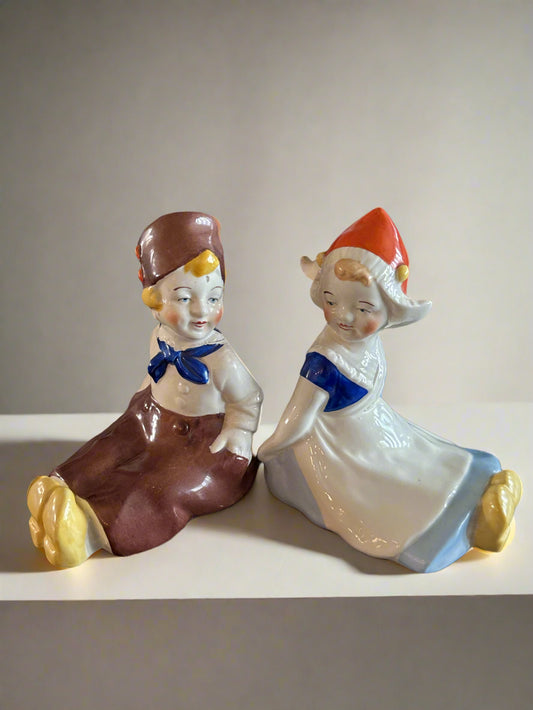 Czechoslovakian Dutch Girl & Boy Bookends. Rare! Super Cute! 6" Tall