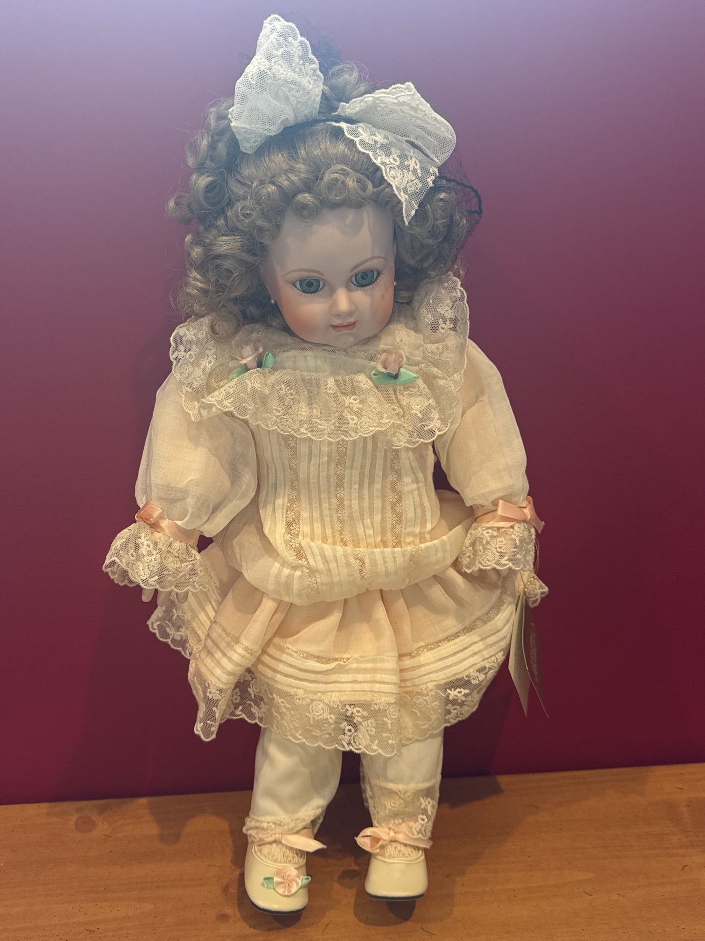 Franklin Mint Heirloom Doll Porcelain Collectible Blonde Hair Green Eyes 20" Tall Peach Dress