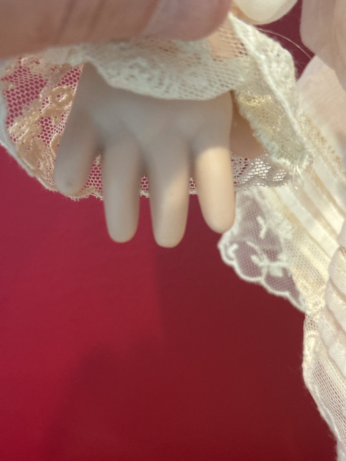 Franklin Mint Heirloom Doll Porcelain Collectible Blonde Hair Green Eyes 20" Tall Peach Dress