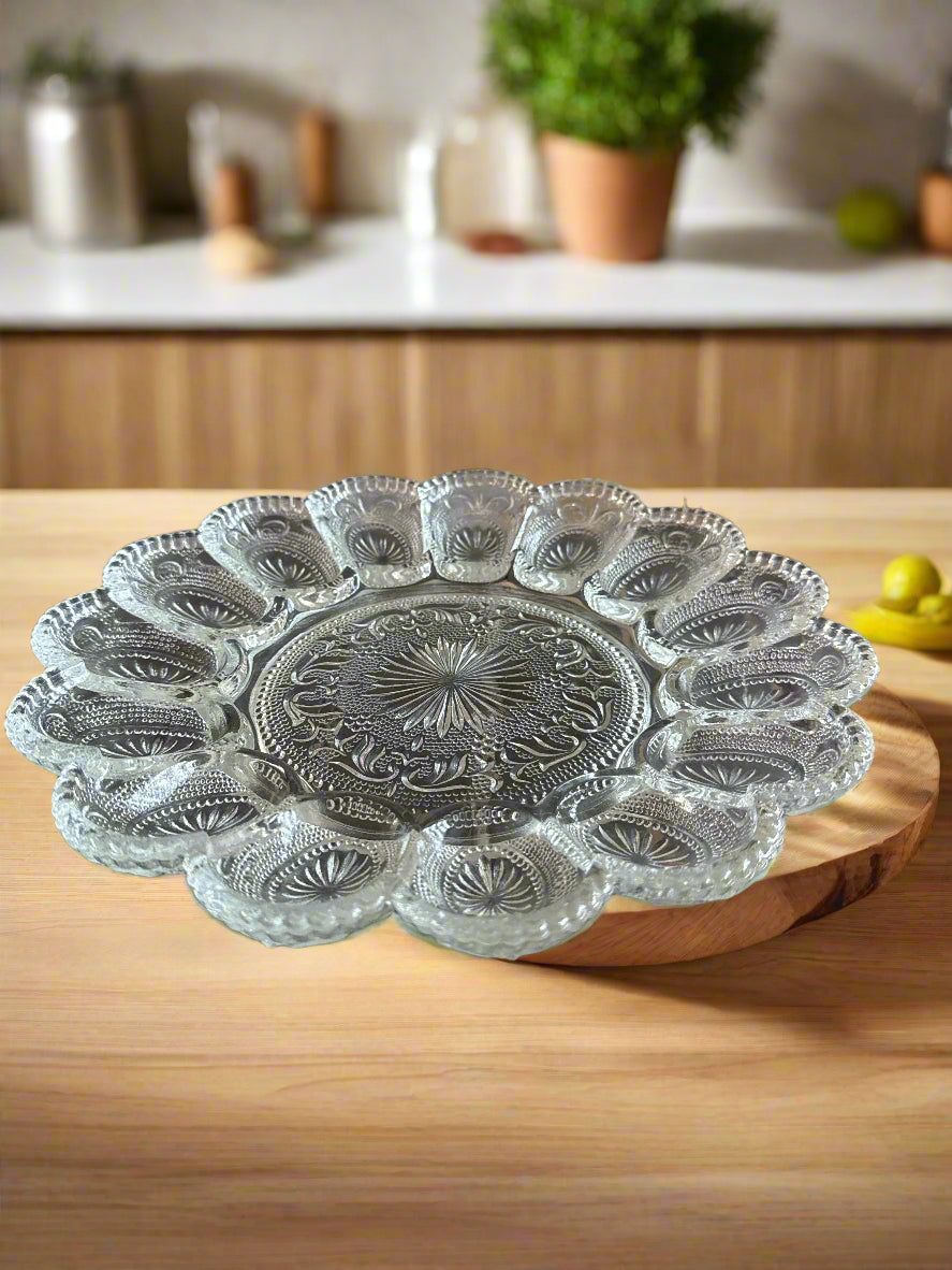 LE Smith Vintage Glass Deviled Egg Plate Clear Cut Glass Round 11" Wide