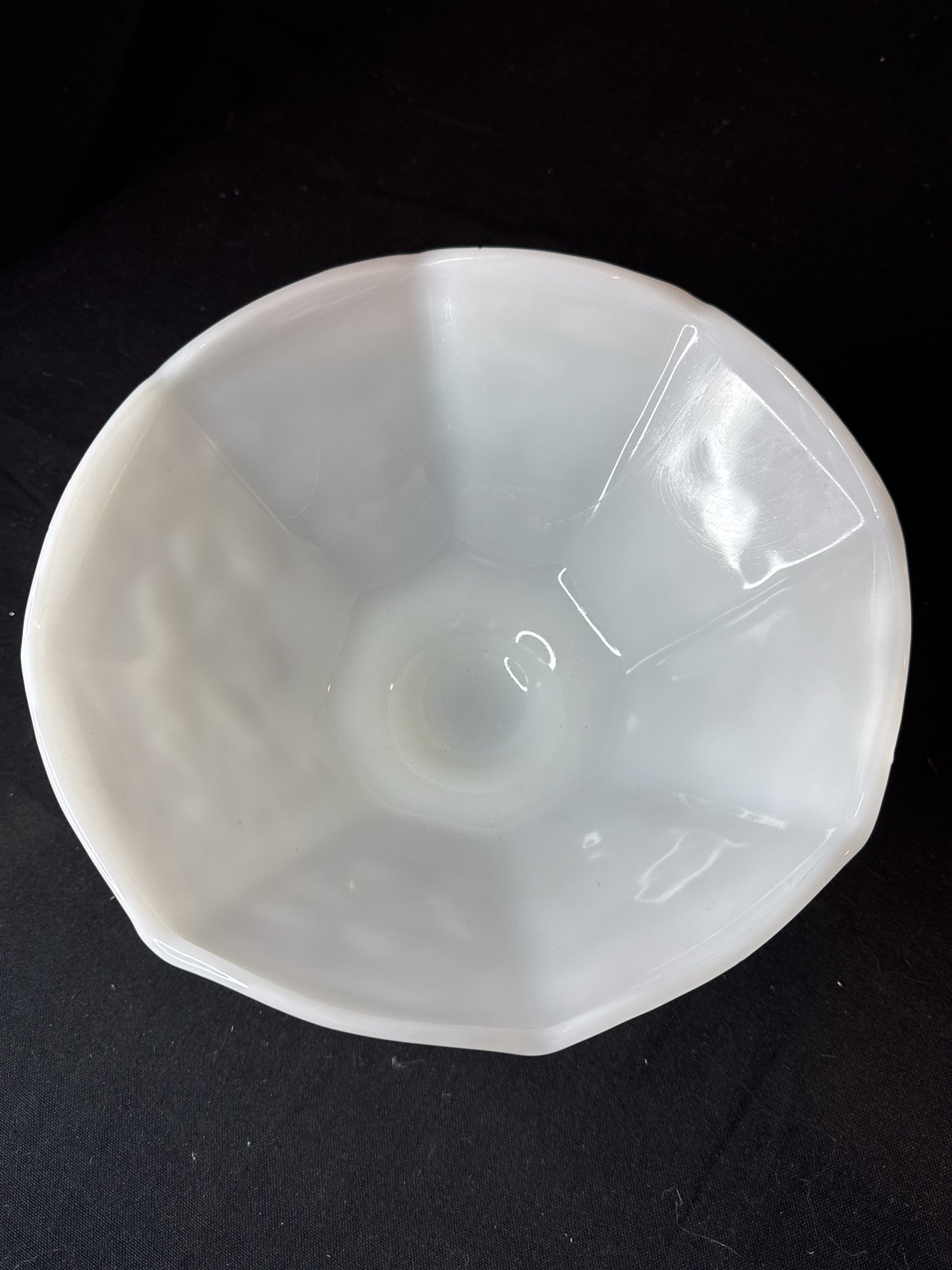 Vintage Large Milk Glass Table Centerpiece Bowl 9" Wide x 5" Tall