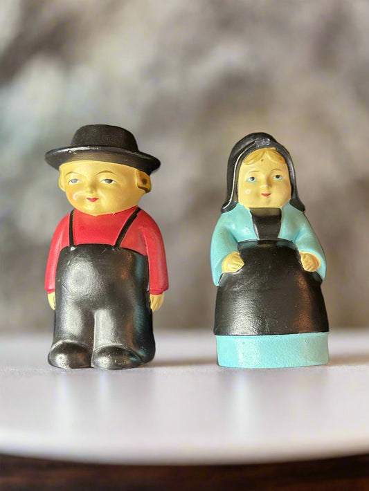 Brinns Pittsburgh Amish Pilgrim People Man/Woman Salt & Pepper Shakers Made in Japan