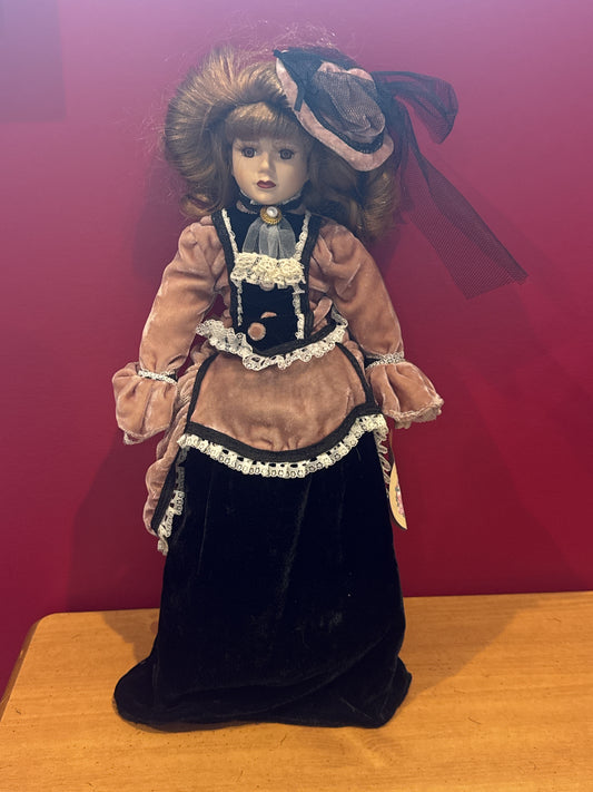 Artmark 17" Porcelain Collectible Doll Chicago LTD 1996 Victorian Style Brown & Black Dress Brown Eyes