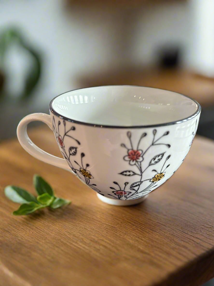 Kafuh Coffee Tea Mug Cup Black & White, Touch of Red Very Pretty New