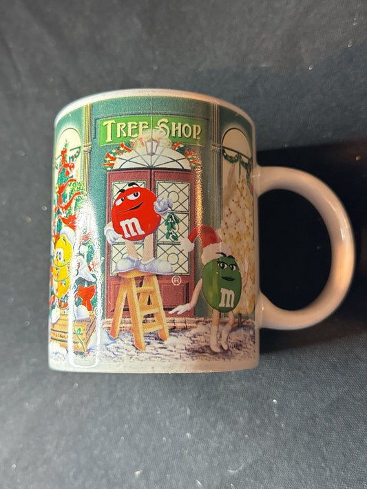 M&M Christmas Mug Coffee Vintage Collectible 2000's 3.75" Tall