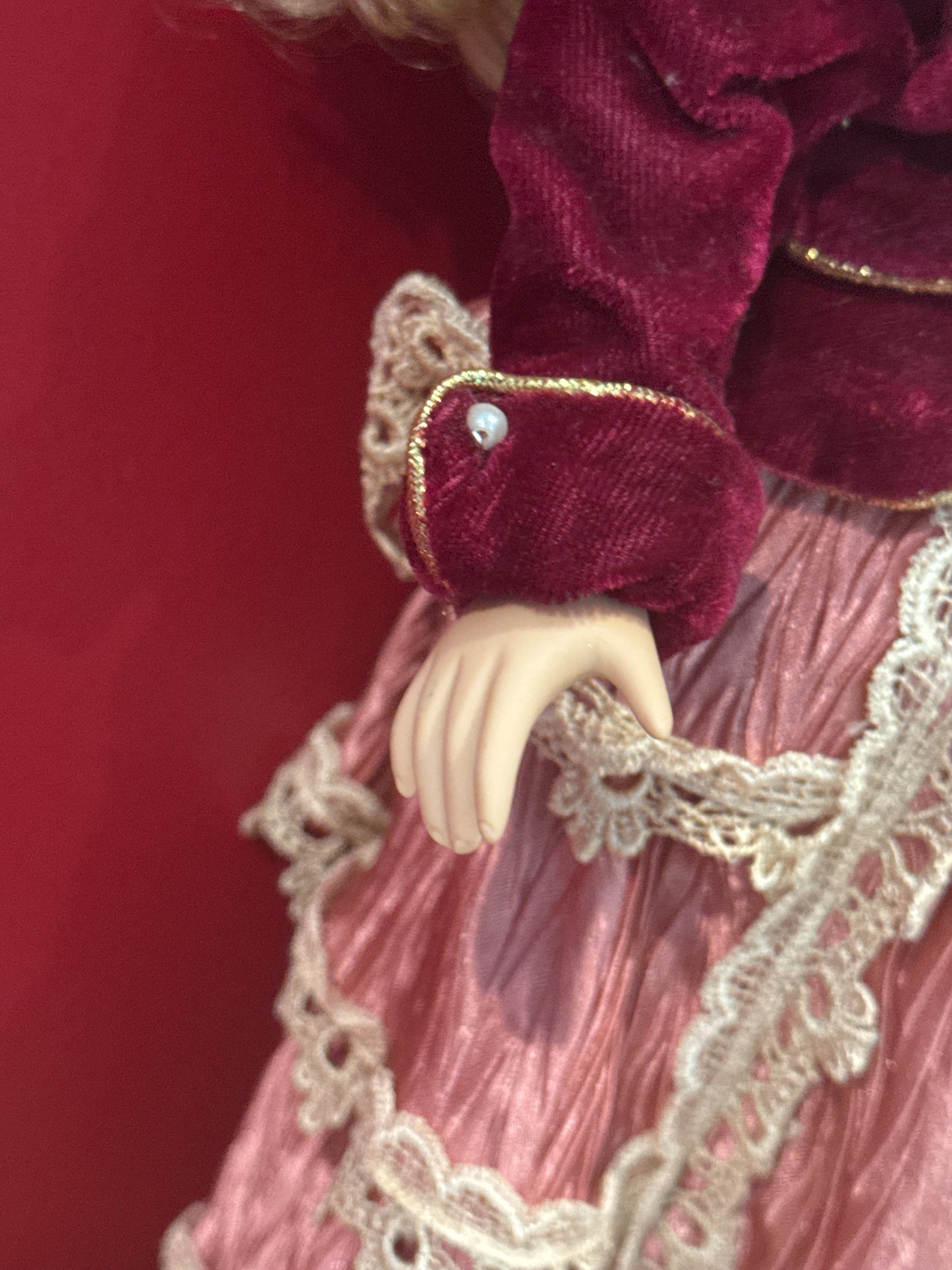 Porcelain Collectible Doll Collector's Choice Victorian Red Dress Blonde Hair Blue Eyes 17" Tall