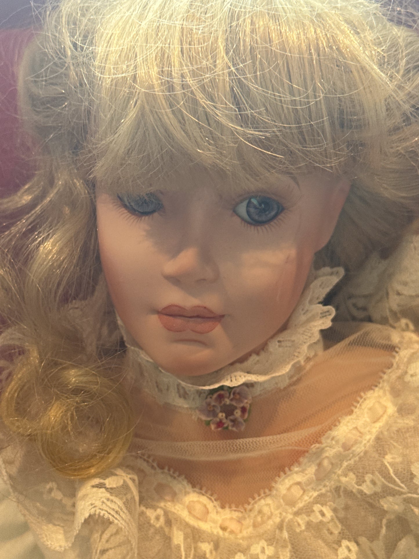 Karen McDonald Large 28" Tall Porcelain Collectible Doll World Gallery of Dolls 0063/2000