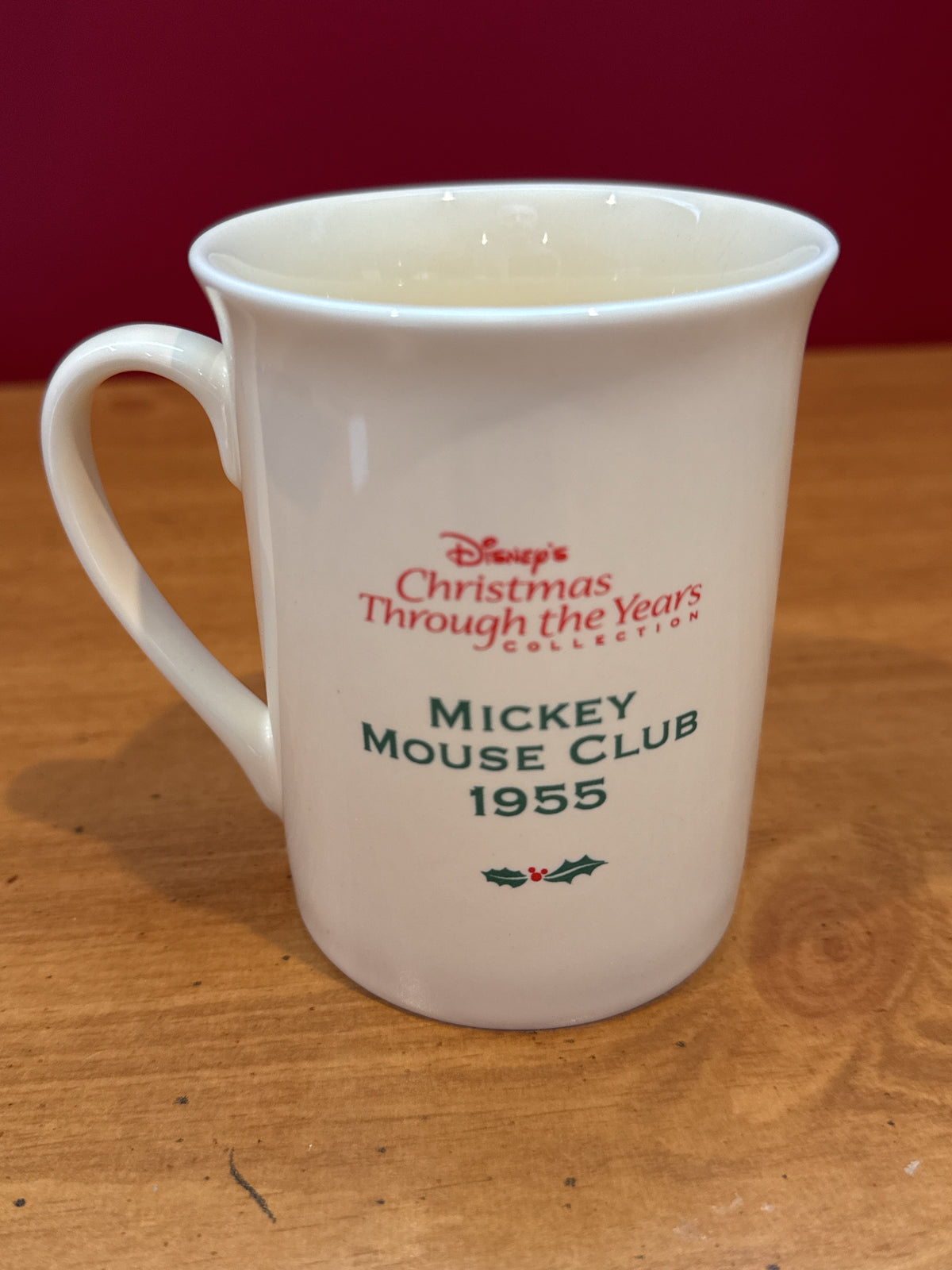 Walt Disney Mickey Mouse Happy Holidays 2003 Coffee Mug Cup Christmas Through The Years