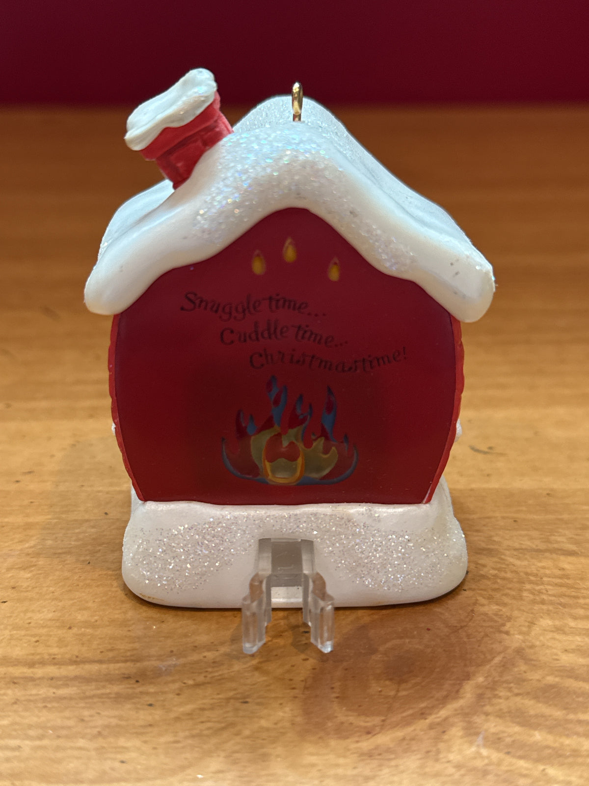 Hallmark Disney 2002 Snuggle Time Keepsake Ornament Mickey Minnie Mouse Kissing 3" Tall