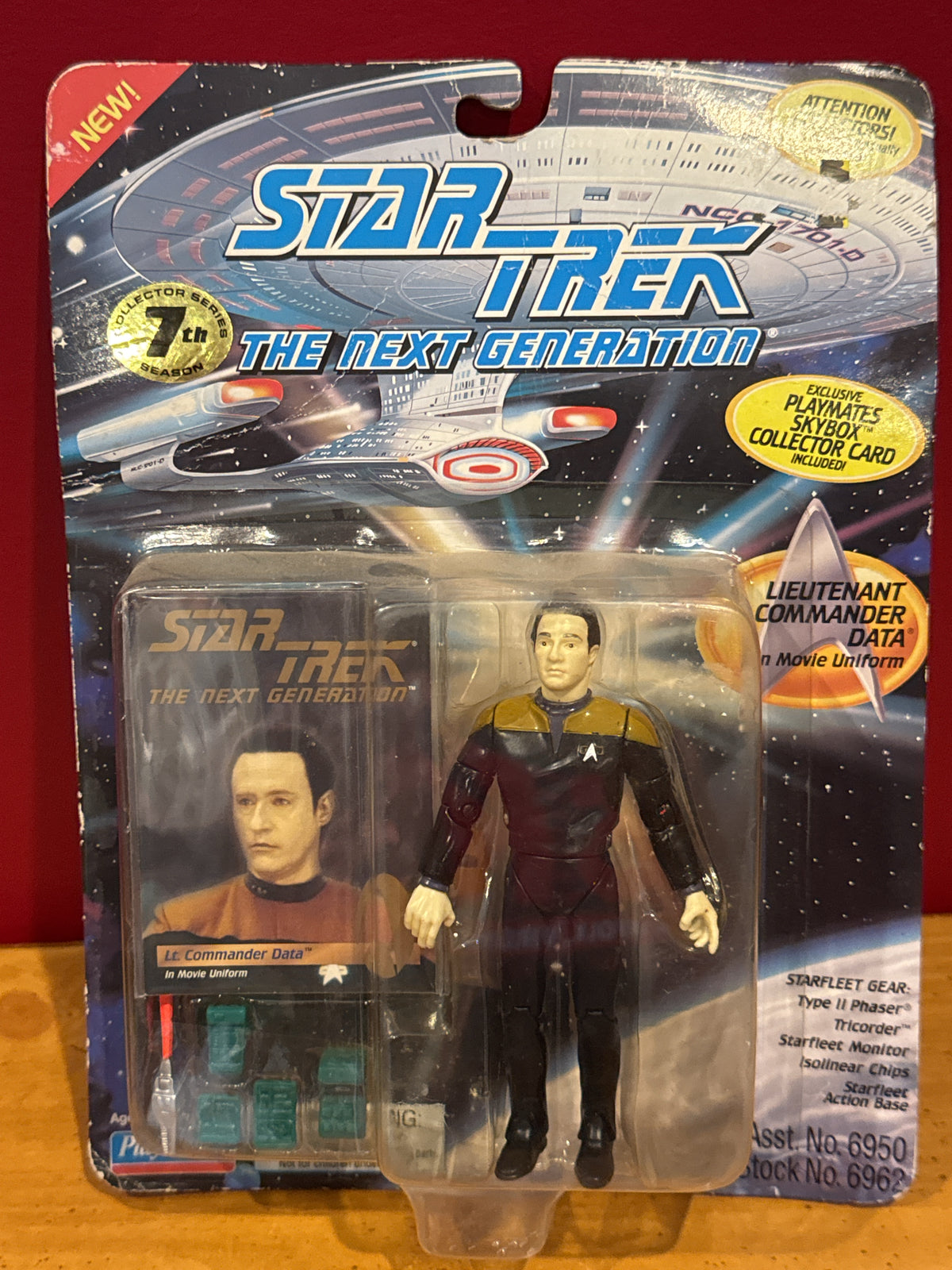 Star Trek The Next Generation Data Action Figure 4.5" Tall in Movie Uniform New in Box