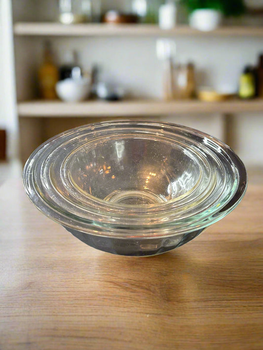 Set of 3 Pyrex Clear Glass Mixing Bowls 2.5 L Rimmed Ribbed 1.5 L & 1 L Rimmed Clear