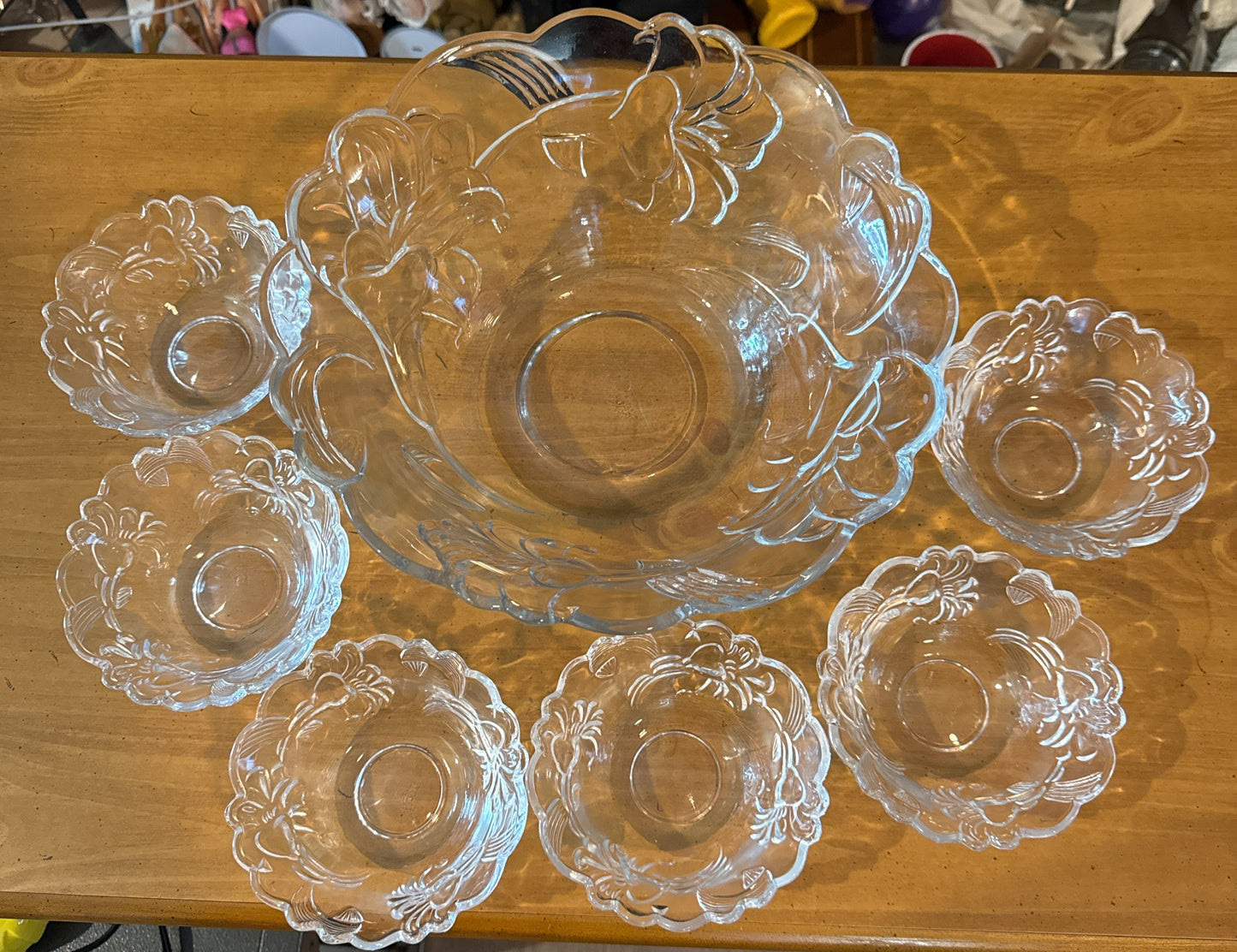 Large Clear Glass Fruit Bowl With 6 Small Fruit Cups Embossed Flowers On All