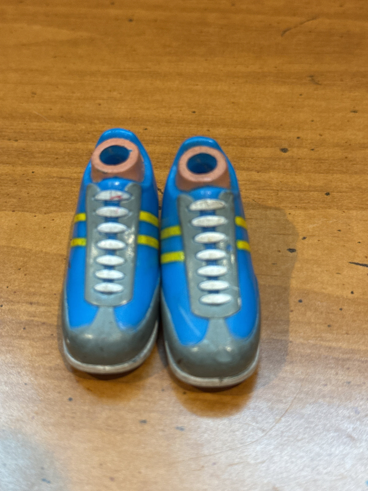 Bratz Dolls Blue Sneakers Replacement Shoes One Pair