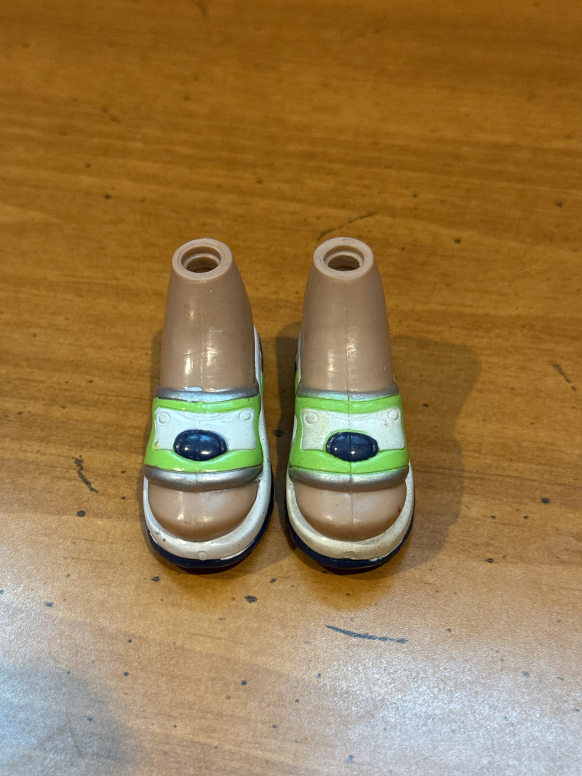 Bratz Dolls Green White Sandals Replacement Shoes One Pair