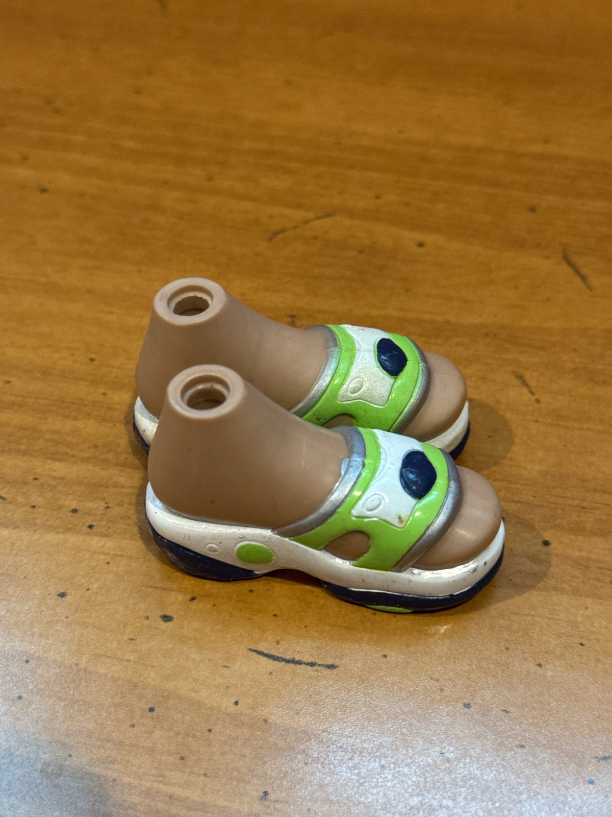 Bratz Dolls Green White Sandals Replacement Shoes One Pair