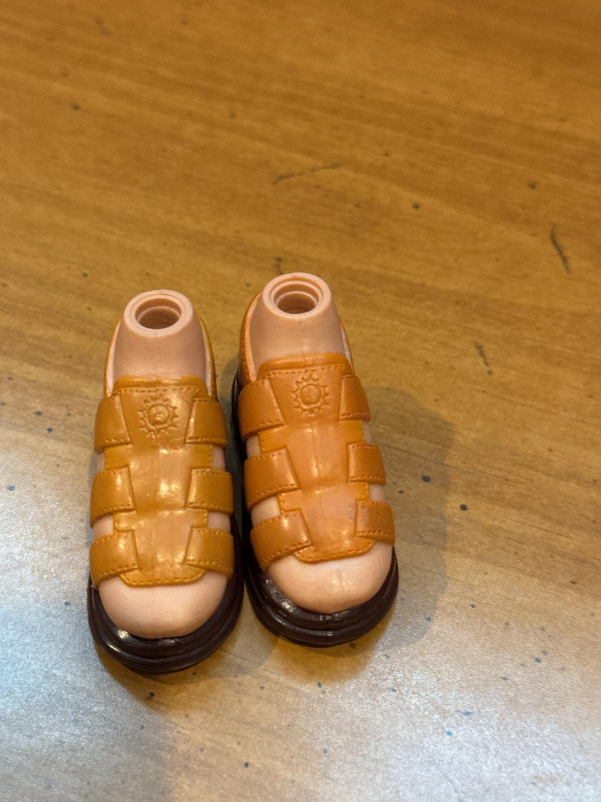 Bratz Dolls Gold Sandals Replacement Shoes One Pair