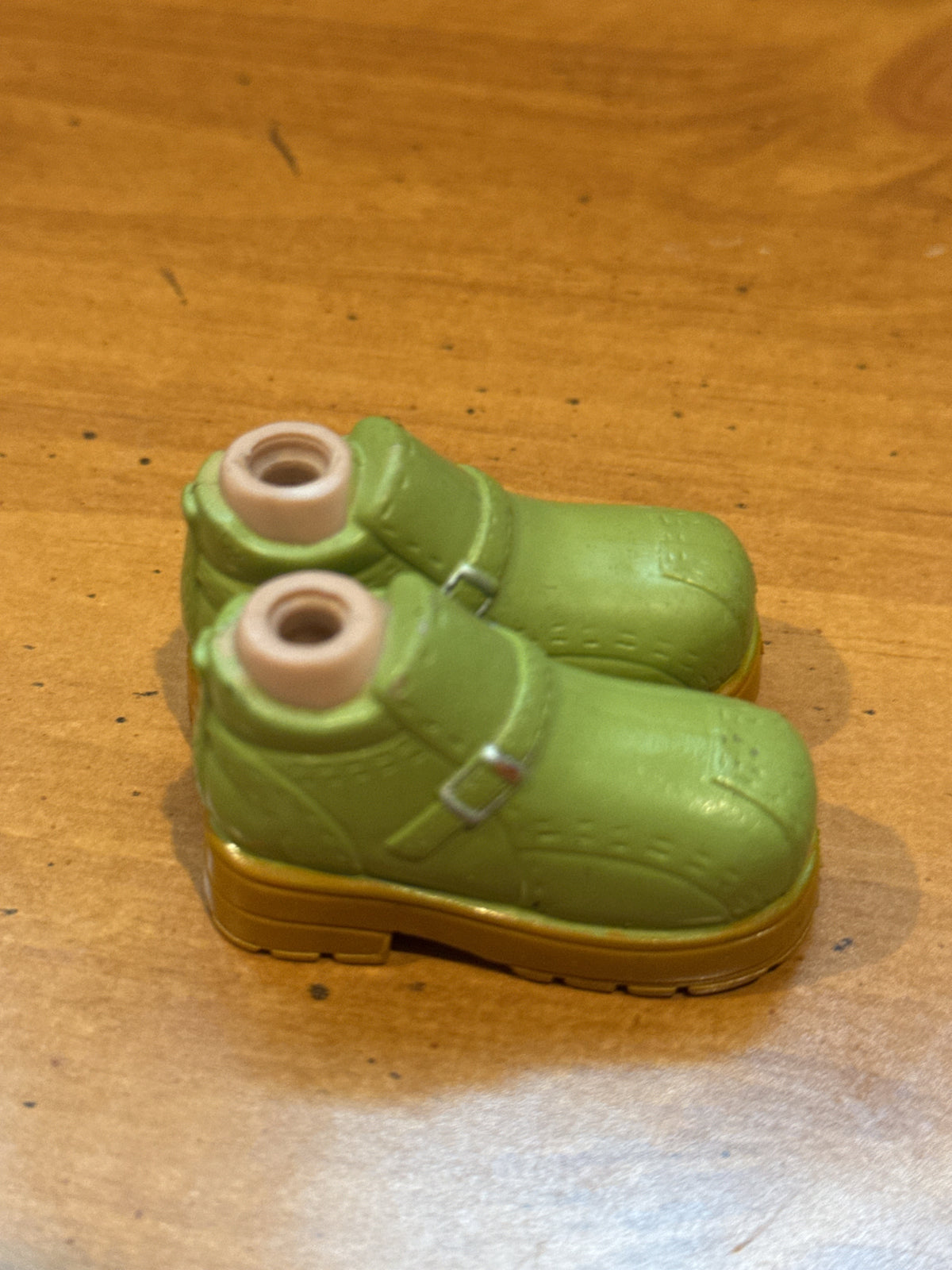 Bratz Dolls Green Clogs Replacement Shoes One Pair