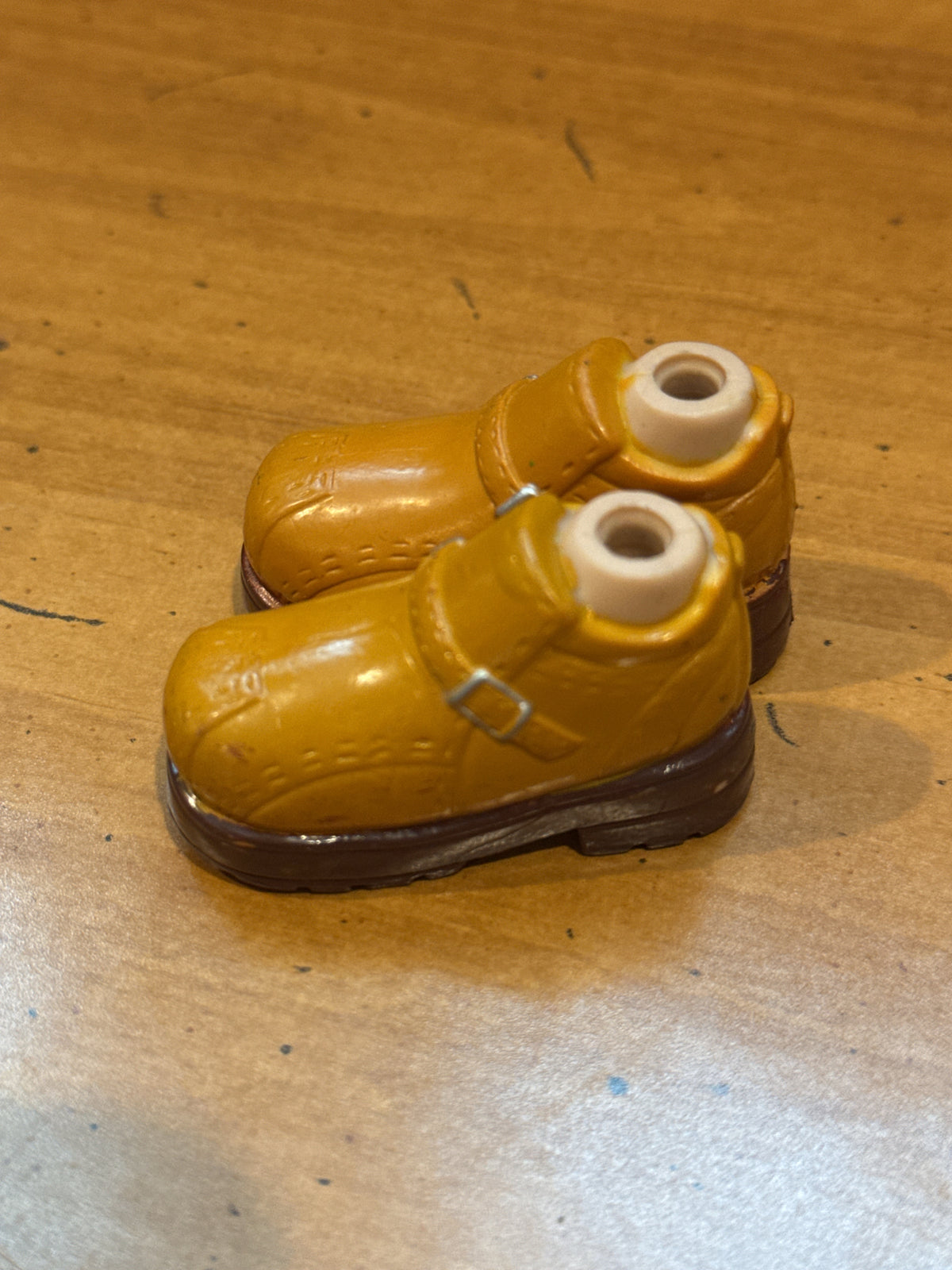 Bratz Dolls Tan Clogs Replacement Shoes One Pair