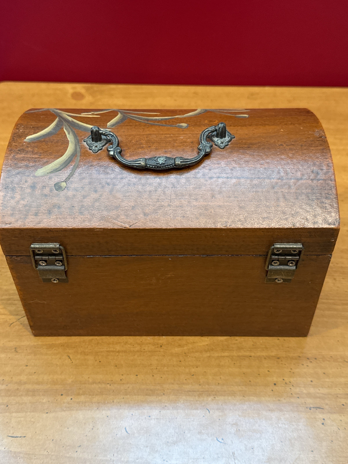 Vintage Brown Wooden Jewelry Box: Hand Painted Floral Trinket Storage 8" x 5" x 5"
