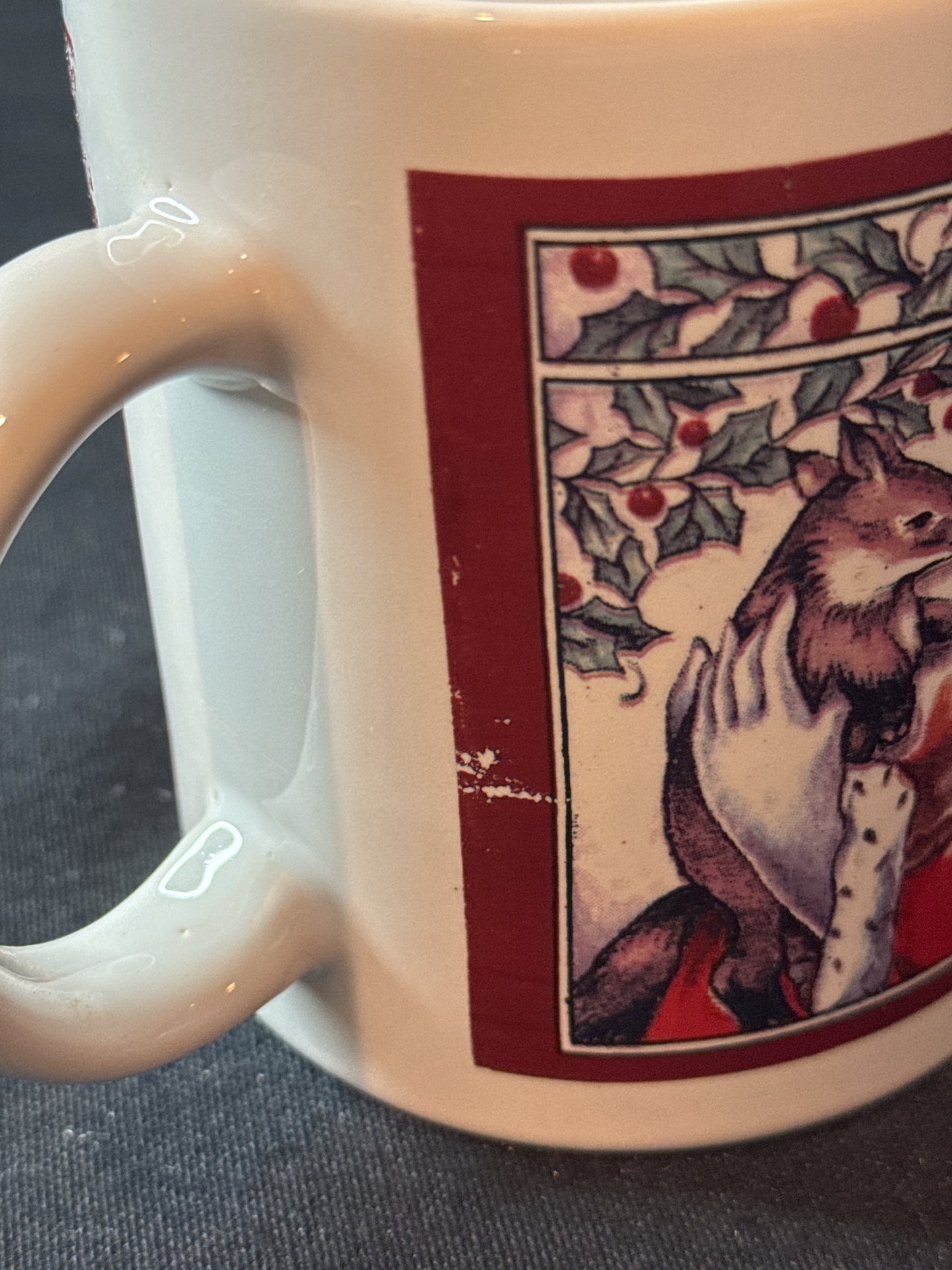 Set of 4 New in Box Santa's Friends Coffee Cups Mugs K.I.C. 3 7/8" Tall