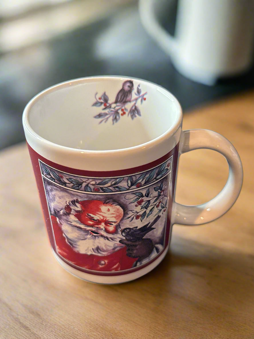 Set of 4 New in Box Santa's Friends Coffee Cups Mugs K.I.C. 3 7/8" Tall