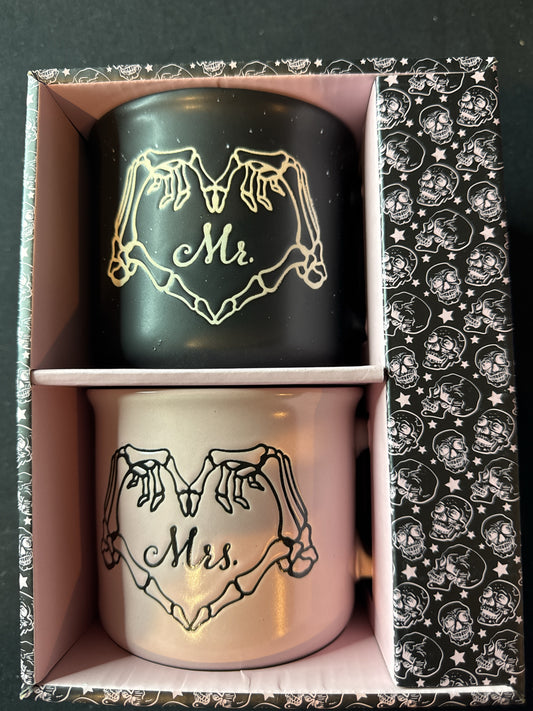 Set of 2 Halloween Coffee Mugs Cups Black and Pink Skeleton Hands Heart Mr. Mrs. New in Box