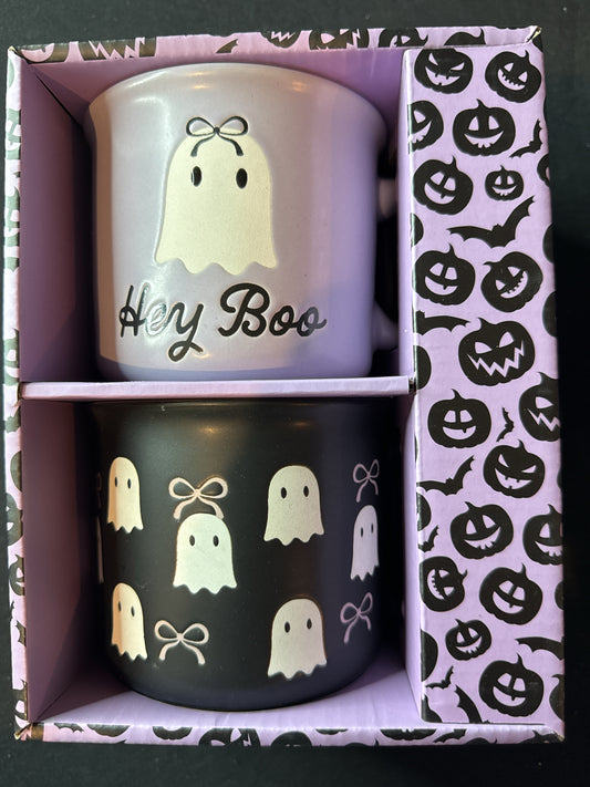 Set of 2 Halloween Coffee Mugs Cups Black and Purple Ghosts Hey Boo New in Box