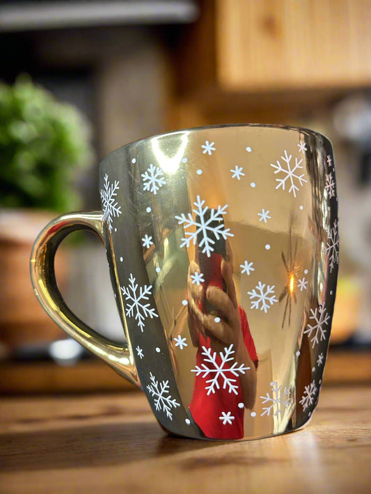 Gold Glossy Coffee Mug Cup with Snowflakes 4.5" H x 4 1/8" Wide New