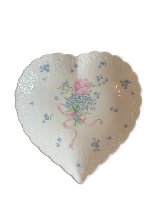 Mikasa 6" Japan Heart Shaped "Always and Forever" Embossed Porcelain Dish Pink Rose