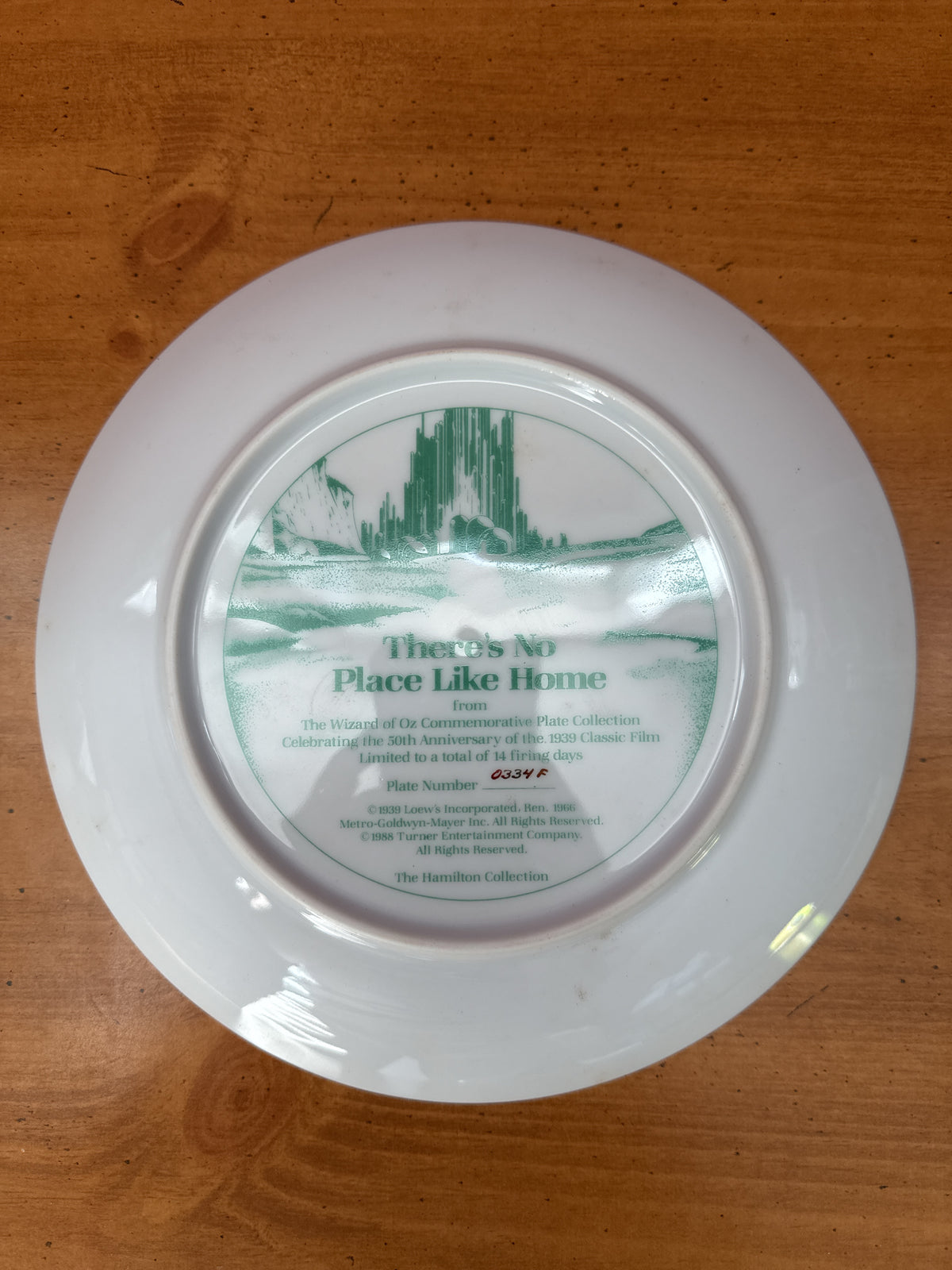 The Wizard of Oz “There’s No Place Like Home” 8.5" Hamilton Collection Plate with Certificate