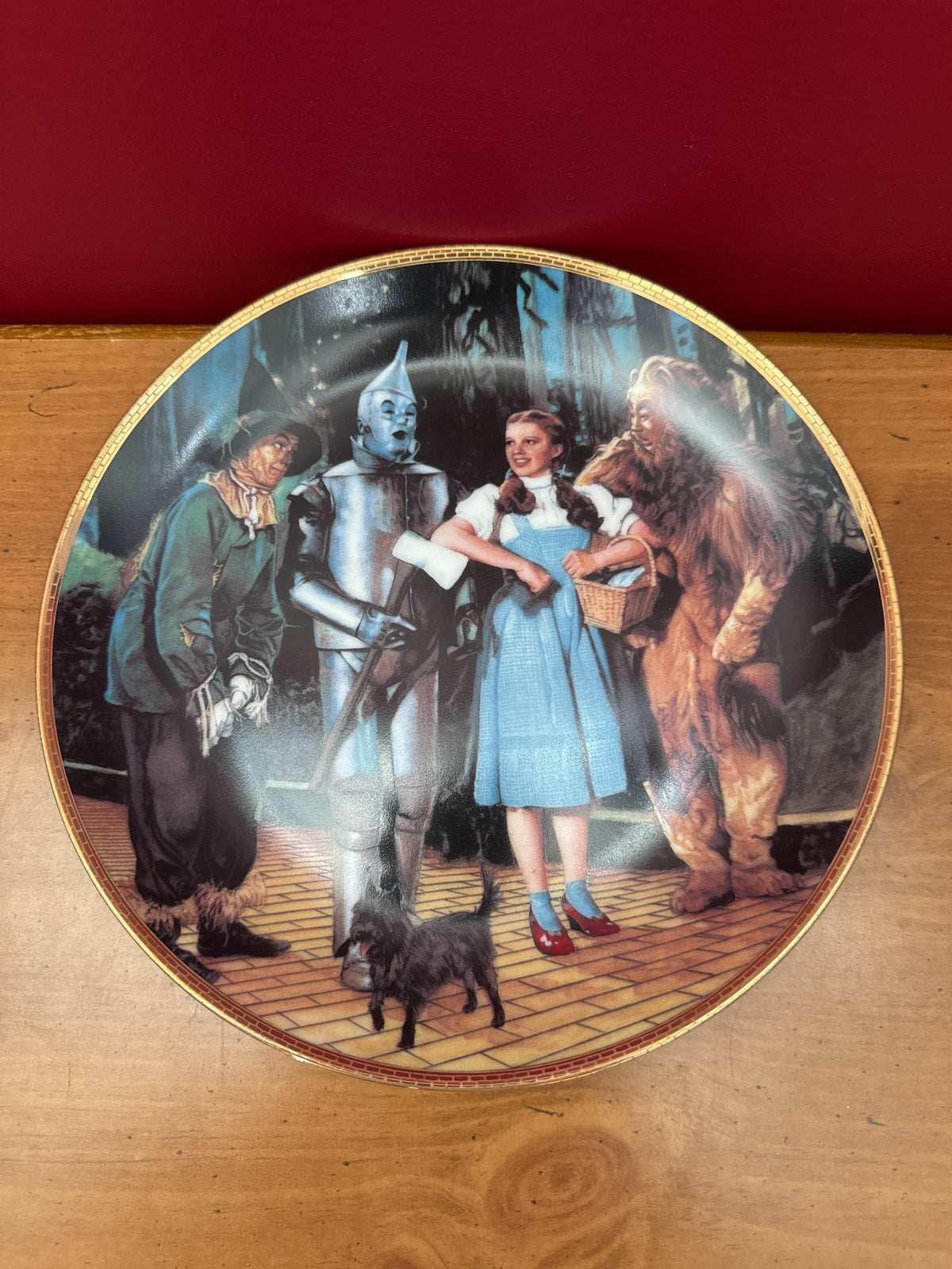 The Wizard of Oz “We’re Off to See the Wizard” Hamilton Collection Plate with Certificate 8.5"