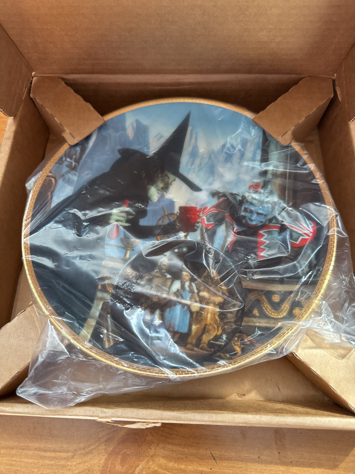 Title: The Wizard of Oz “The Witch Casts a Spell” Hamilton Collection Plate with Certificate 8.5"