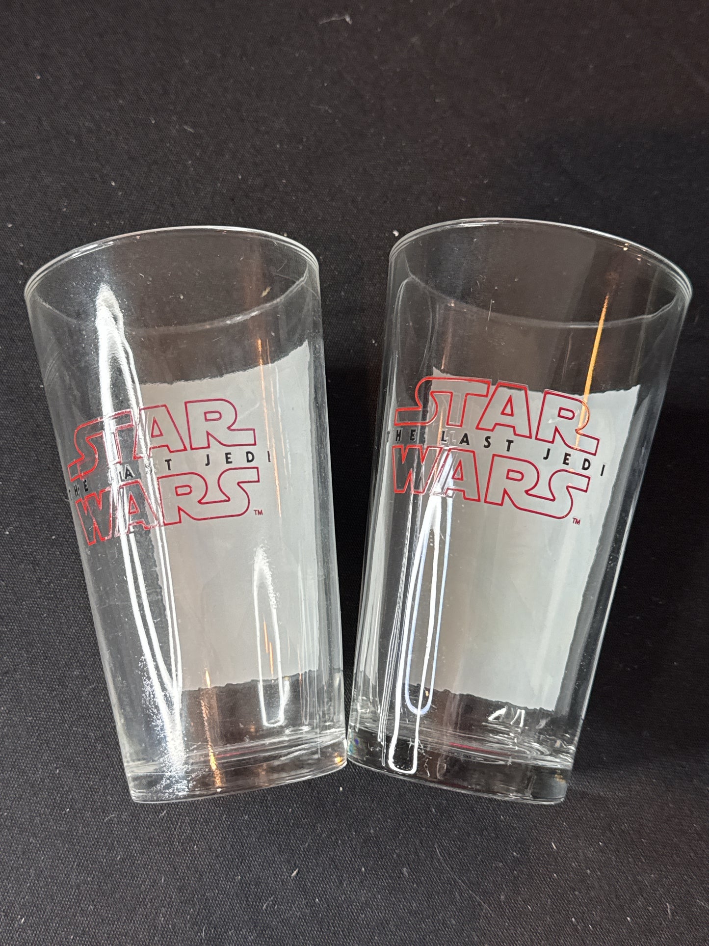 Pair of Star Wars The Last Jedi 16oz Glasses 5 7/8" Tall Rose Tico and Rey Skywalker