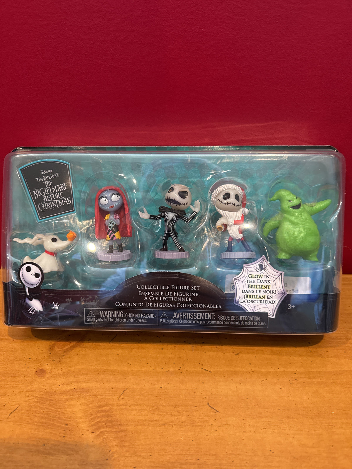 Disney The Nightmare Before Christmas Glow-in-the-Dark 5-Figure Collectible Set New in Box